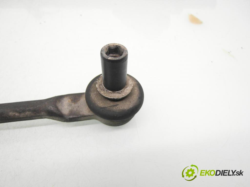 AUDI A6 (4F2, C6) SEDAN 2004 155,00 3.0 TDI quattro - BNG 2967,00 Riadenie ZE riadením 7853501136 ; 7832542 ; 7853993258