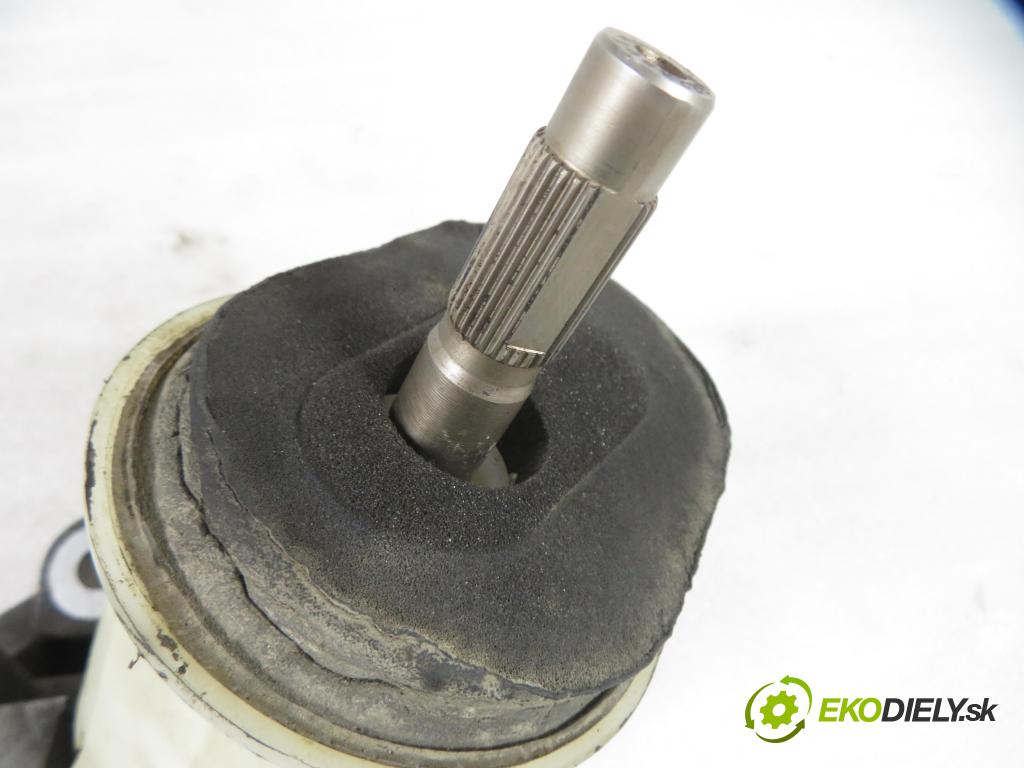 RENAULT MEGANE III liftback (BZ0/1_) HB 2012 85,00 1.2 TCe - H5F 400 1197,00 řízení BEZ servočerpadlo A0022601 ; A0012632C ; 490017022R