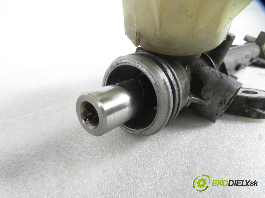 RENAULT MEGANE III liftback (BZ0/1_) HB 2012 85,00 1.2 TCe - H5F 400 1197,00 řízení BEZ servočerpadlo A0022601 ; A0012632C ; 490017022R