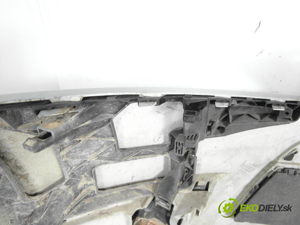 FORD MONDEO IV Turnier (BA7) KOMBI 2009 103,00 2.0 TDCi - QXBA 1997,00 Nárazník predný