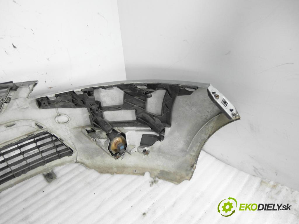 FORD MONDEO IV Turnier (BA7) KOMBI 2009 103,00 2.0 TDCi - QXBA 1997,00 Nárazník predný