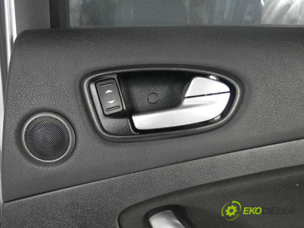 FORD MONDEO IV Turnier (BA7) KOMBI 2009 103,00 2.0 TDCi - QXBA 1997,00 Dvere pravé zadné 