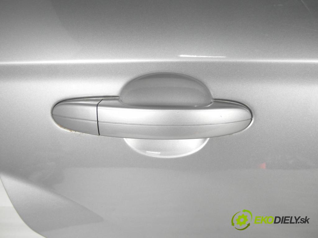 FORD MONDEO IV Turnier (BA7) KOMBI 2009 103,00 2.0 TDCi - QXBA 1997,00 Dvere pravé zadné
