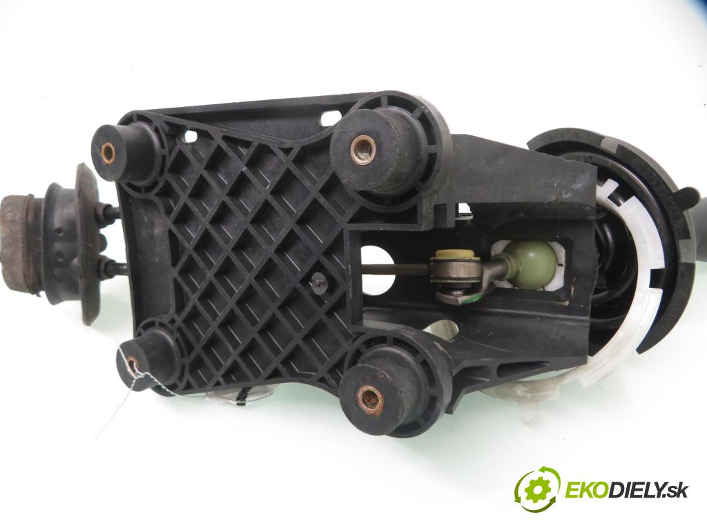 CITROEN C3 I (FC_) HB 2003 50,00 1.4 HDi 8V - 8HX 1398,00 ZVEDÁK: 9650254480