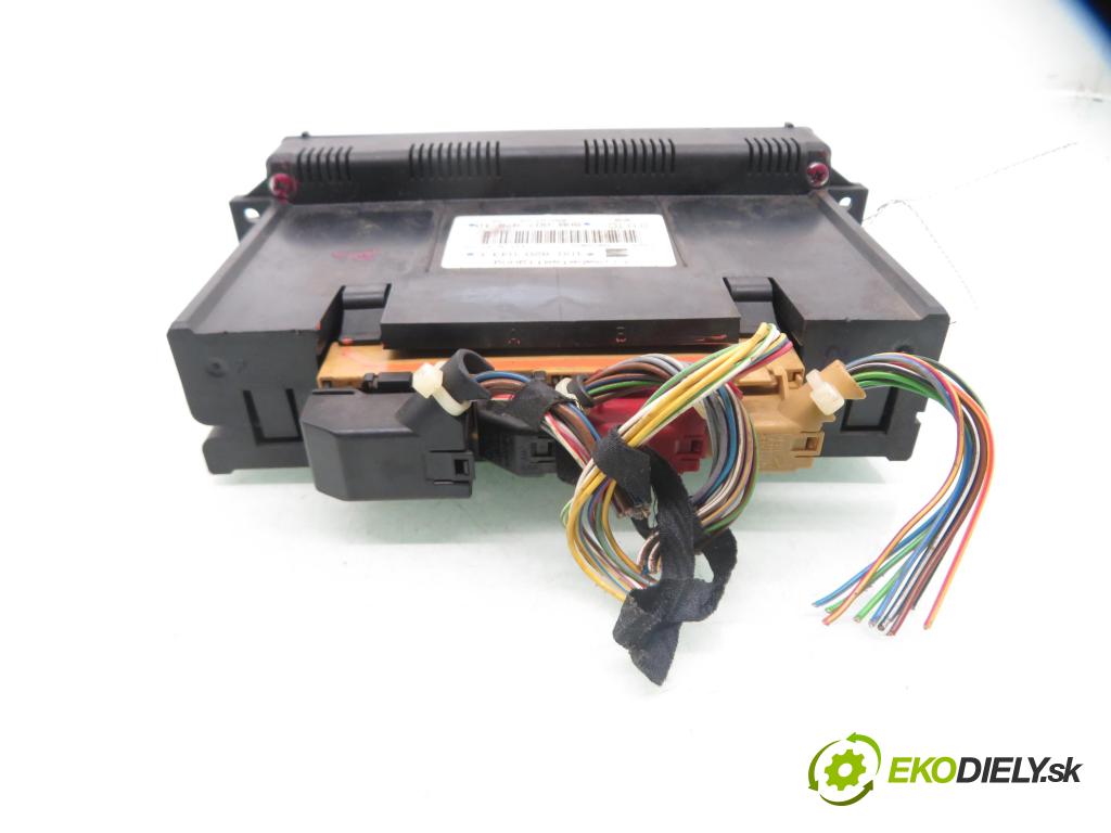 SEAT LEON (1M1) HB 2001 66,00 1.9 TDI 90 - ALH 1896,00 Panel kúrenia KLIMATRONIK 1M0820043E ; 5HB00797810