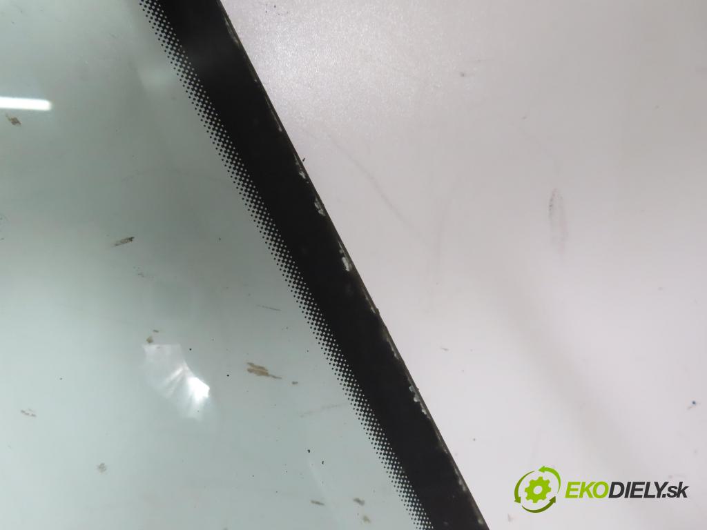 VW GOLF V (1K1) HB 2005 103,00 2.0 TDI 16V - BKD 1968,00 Okno čelná 