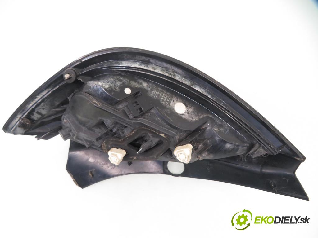 OPEL ASTRA H (A04) HB 2004 74,00 1.7 CDTI 100 - Z 17 DTH 1686,00 Svetlo ľavé zadné 24451835 ; 00865301
