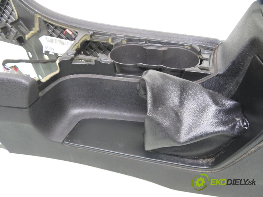 FORD MONDEO IV (BA7) LIFTBACK 2011 103,00 2.0 TDCi 140 - QXBA 1997,00 Tunel STREDNÝ: 7S71A042B60 ; 7S71A045A20