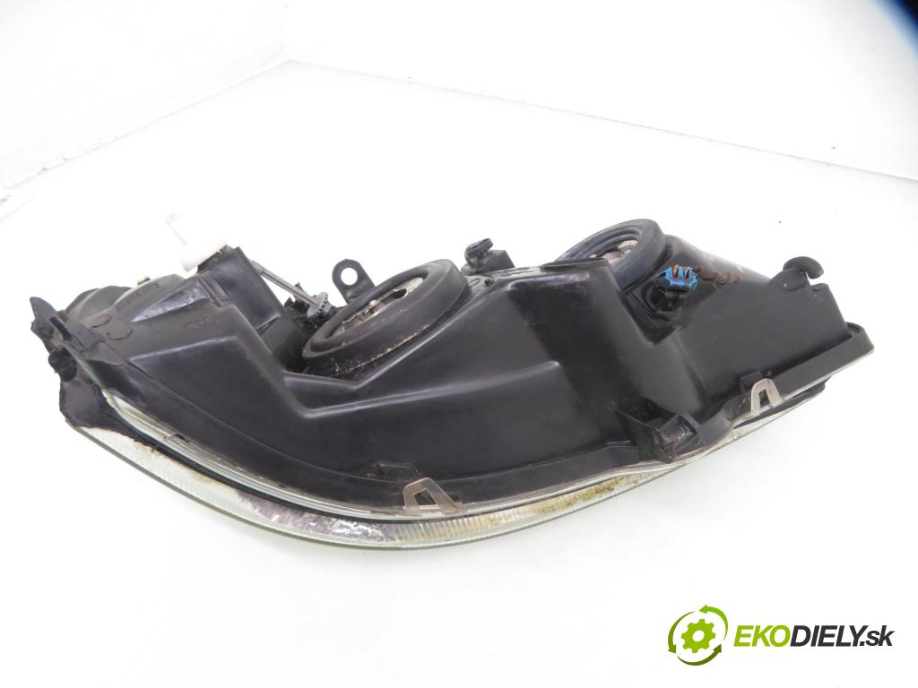OPEL ASTRA G liftback (T98) HB 2002 62,00 1.6 8V - Z 16 SE 1598,00 světlo LP