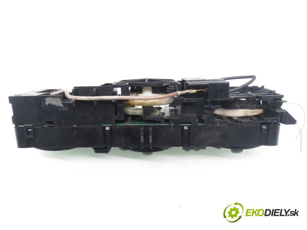 MERCEDES-BENZ VITO Skrzynia (638) VAN 2001 90,00 112 CDI 2.2 (638.094) - OM 611.980 2151,00 Panel kúrenia KLIMATIZACE: A0008306185KZ ; 5HB00805706