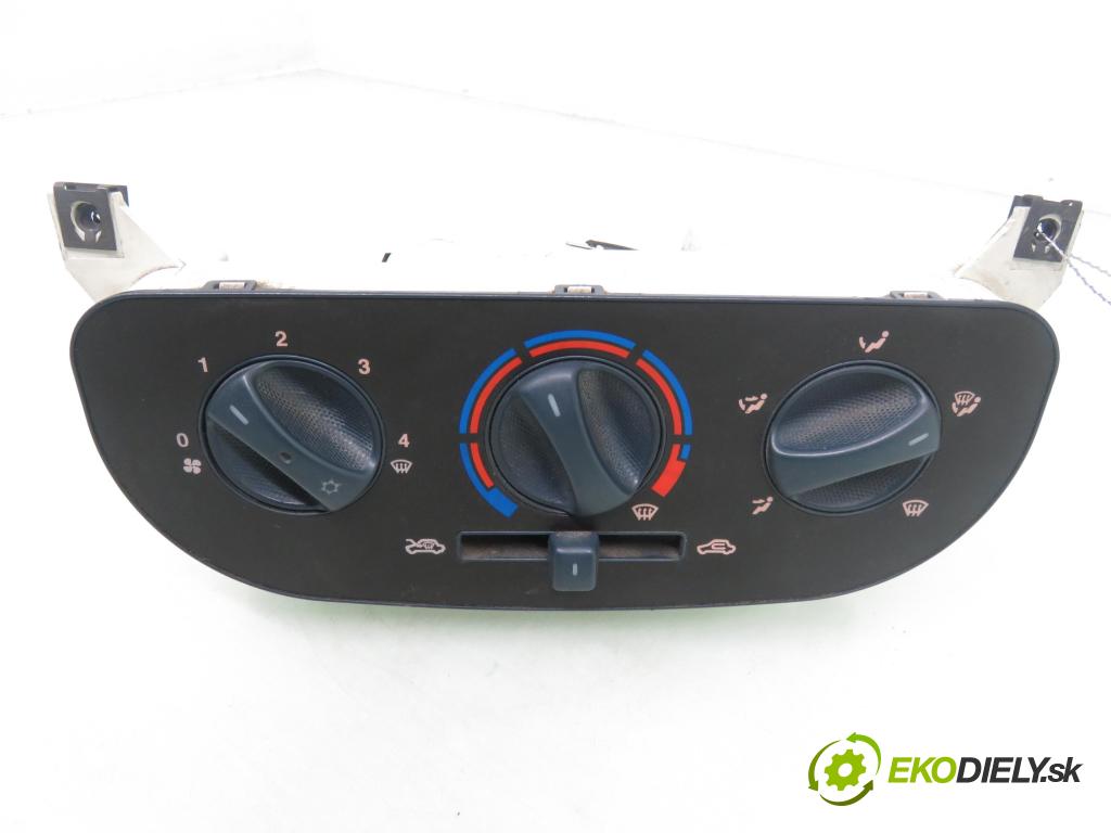 FIAT DOBLO Cargo (223_) KOMBIVAN 2002 74,00 1.9 JTD 100 - 182 B9.000 1910,00 Panel kúrenia KLIMATIZACE: