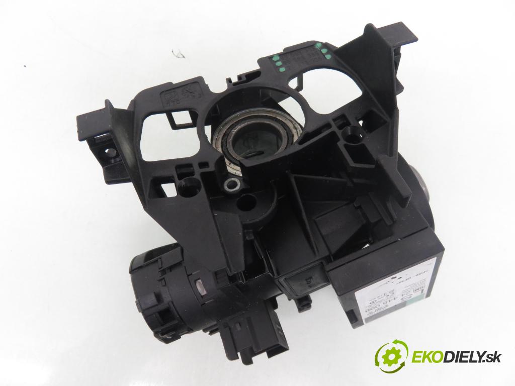 OPEL ASTRA G liftback (T98) HB 2004 66,00 1.4 16V - X 14 XE 1389,00 spinačka / imobilizéra IMMO / Riadiaca jednotka 12242030 ; 5WK4763 ; 24445098