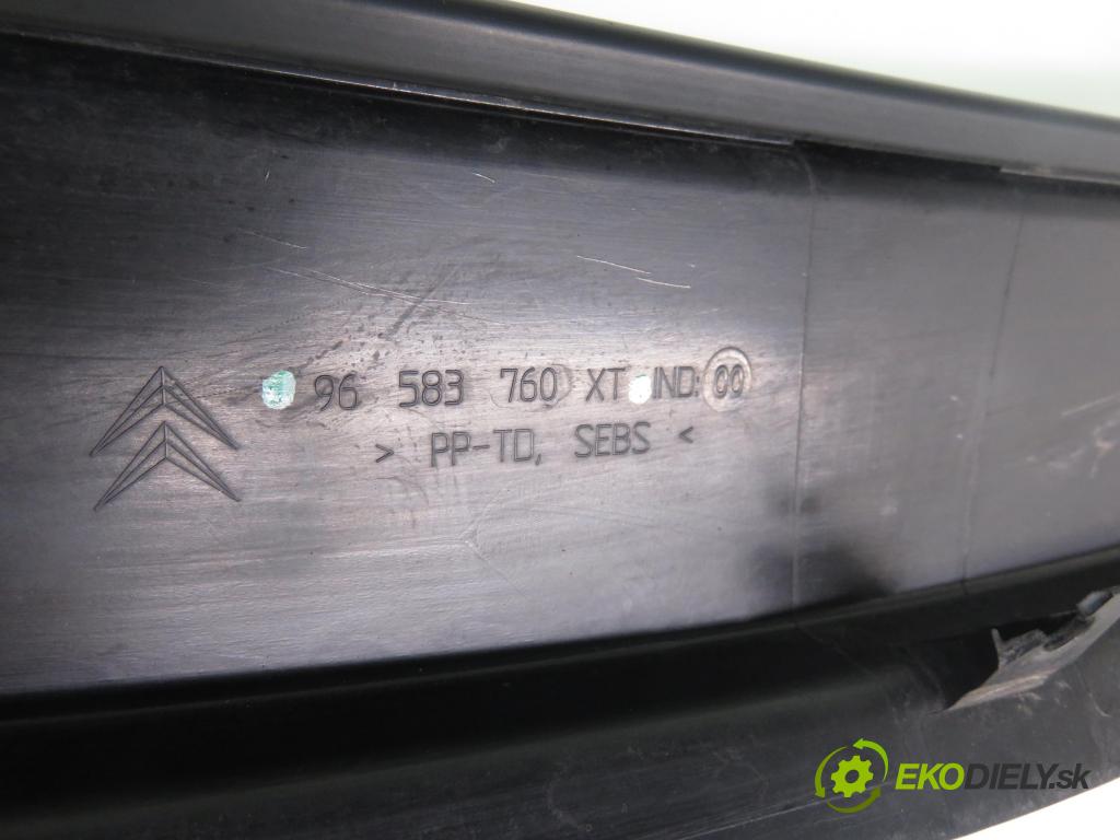 CITROEN C4 I (LC_) HB 2010 88,00 1.6 VTi 120 - 5FW (EP6) 1598,00 Torpédo, plast pod čelné okno 96583760XT (Torpédo (plast pod čelným sklom))