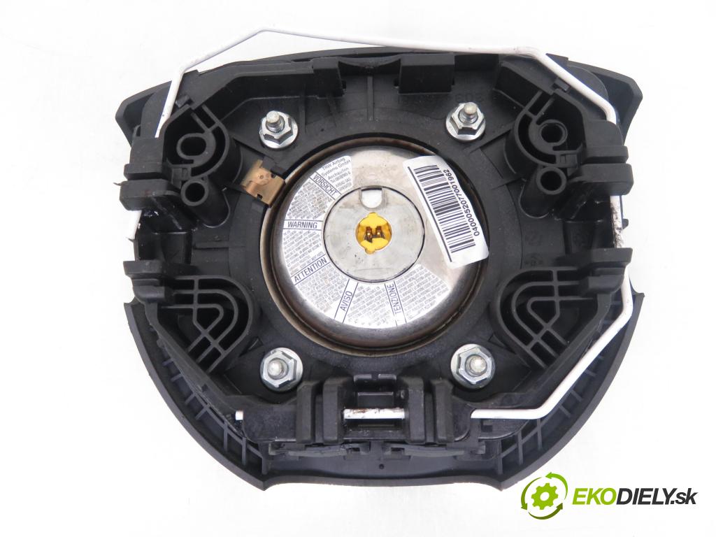 FORD FOCUS II Turnier (DA_, FFS, DS) KOMBI 2005 74,00 1.6 - HWDA 1596,00 Volant 4M513600EHW ; 4M51A042B85 (Volant)