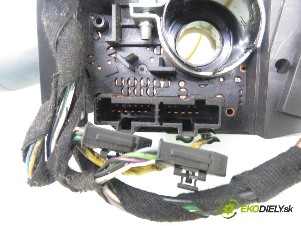 FIAT DOBLO Cargo (223_) KOMBIVAN 2002 74,00 1.9 JTD 100 - 182 B9.000 1910,00 páčka/prepínač 852062