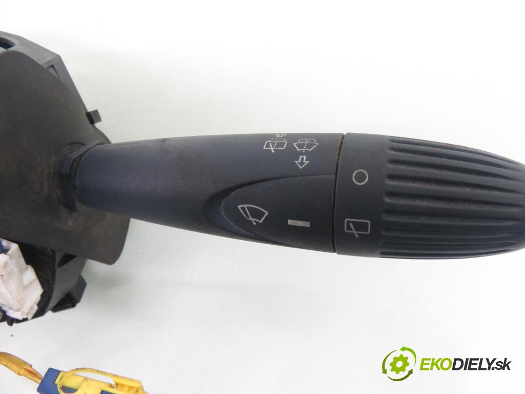 FIAT DOBLO Cargo (223_) KOMBIVAN 2002 74,00 1.9 JTD 100 - 182 B9.000 1910,00 páčka/prepínač 852062