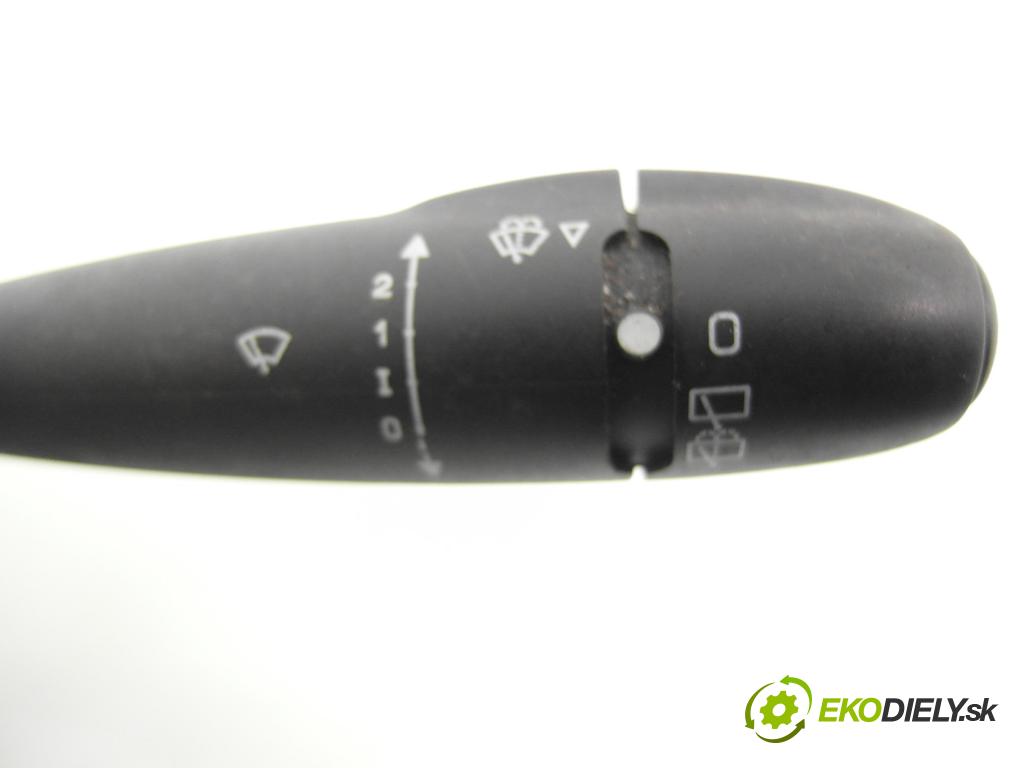 PEUGEOT 206 liftback (2A/C) HB 2001 440,00 1.1 i - HFX (TU1JP) 1124,00 PAKA/ŘAZENÍ/SADA: 96542572XT ; COM2000