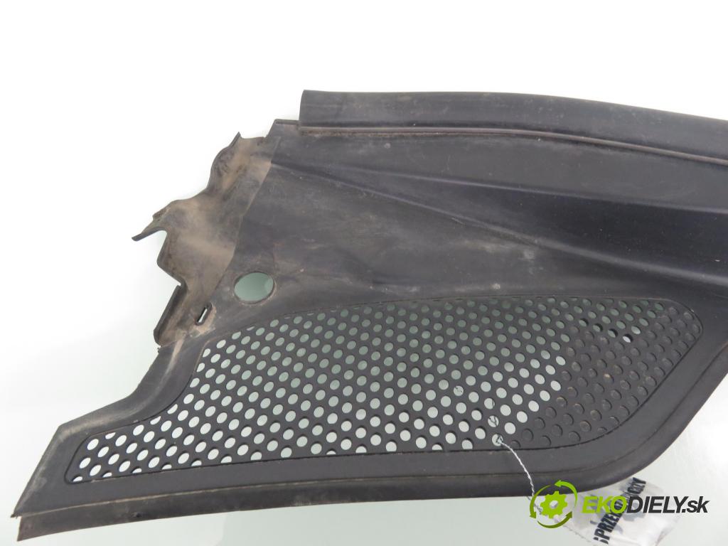 CITROEN C4 I (LC_) HB 2007 80,00 1.6 HDi 109 - 9HZ (DV6TED4) 1560,00 Torpédo, plast pod čelné okno 96583760XT (Torpédo (plast pod čelným sklom))