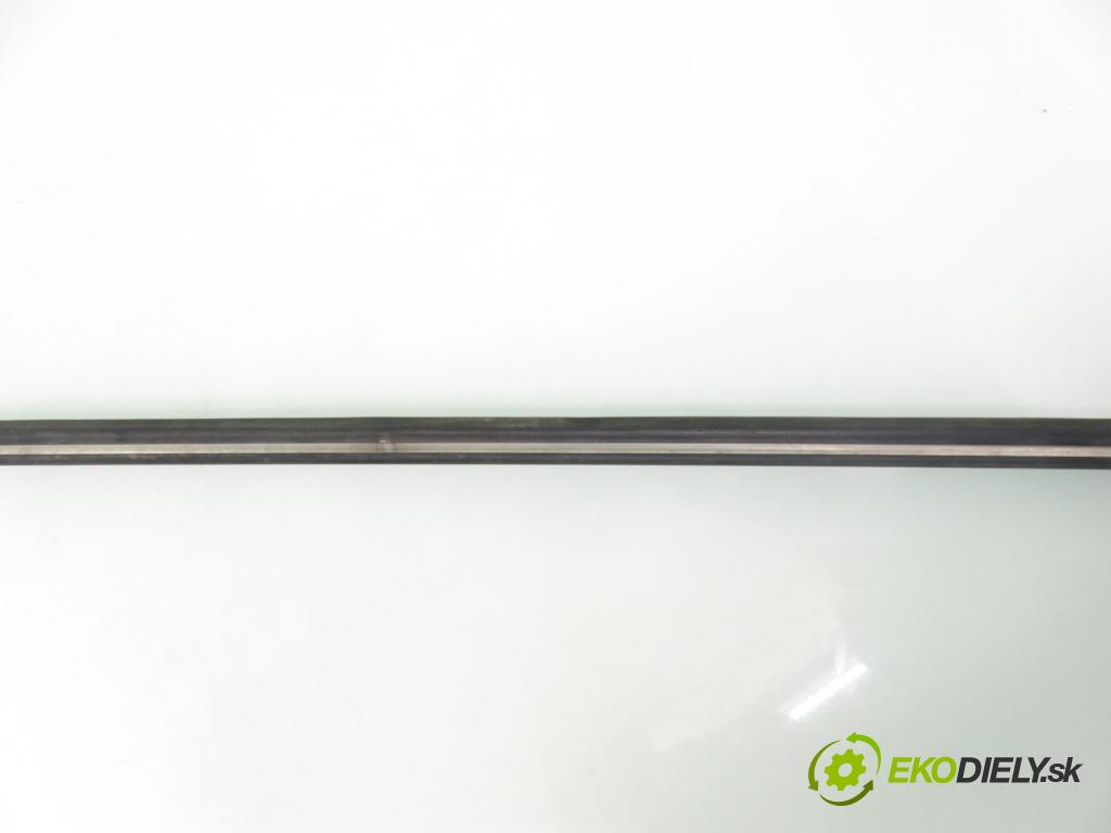 FORD MONDEO IV (BA7) LIFTBACK 2011 103,00 2.0 TDCi 140 - QXBA 1997,00 Lišta prahová vonkajšia P