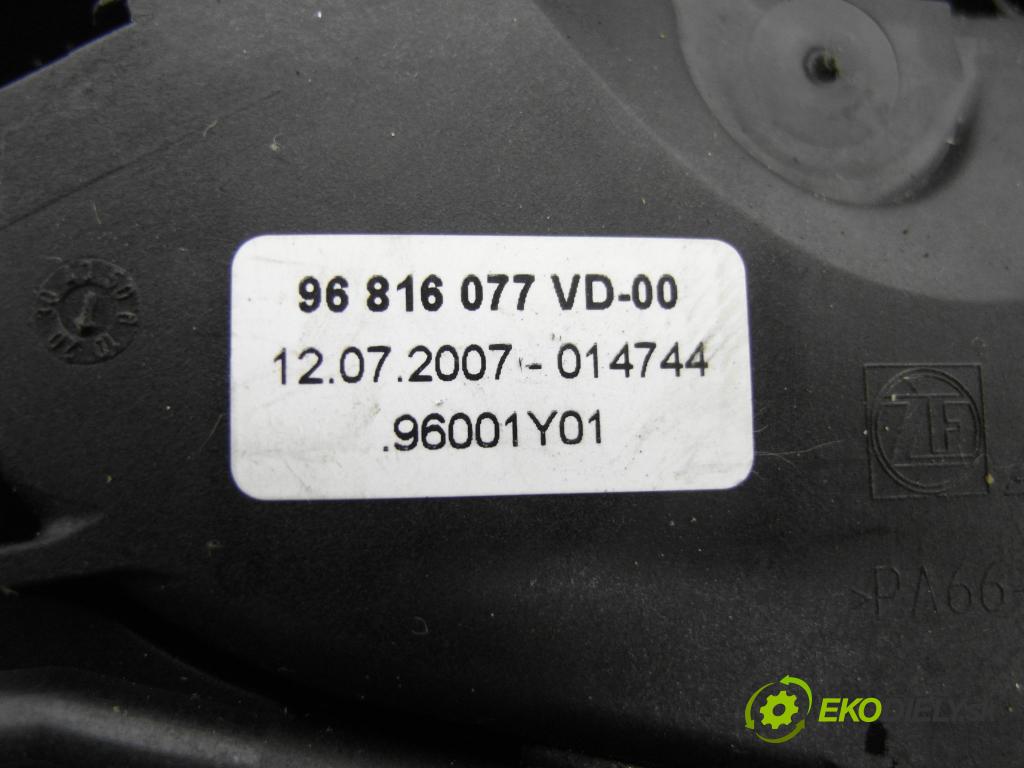 CITROEN C4 I (LC_) HB 2007 80,00 1.6 HDi 109 - 9HZ (DV6TED4) 1560,00 ZVEDÁK: 96816077VD