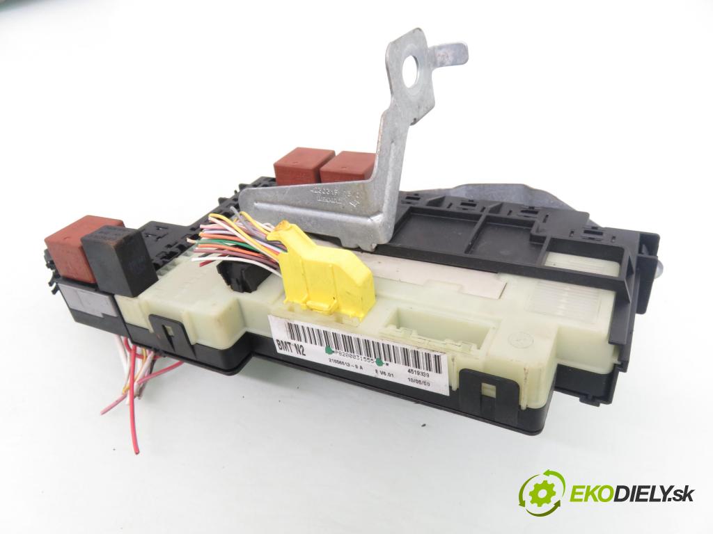 RENAULT CLIO II (BB_, CB_) HB 1999 43,00 1.2 8V 58 1149,00 MODUL BSI P8200031555