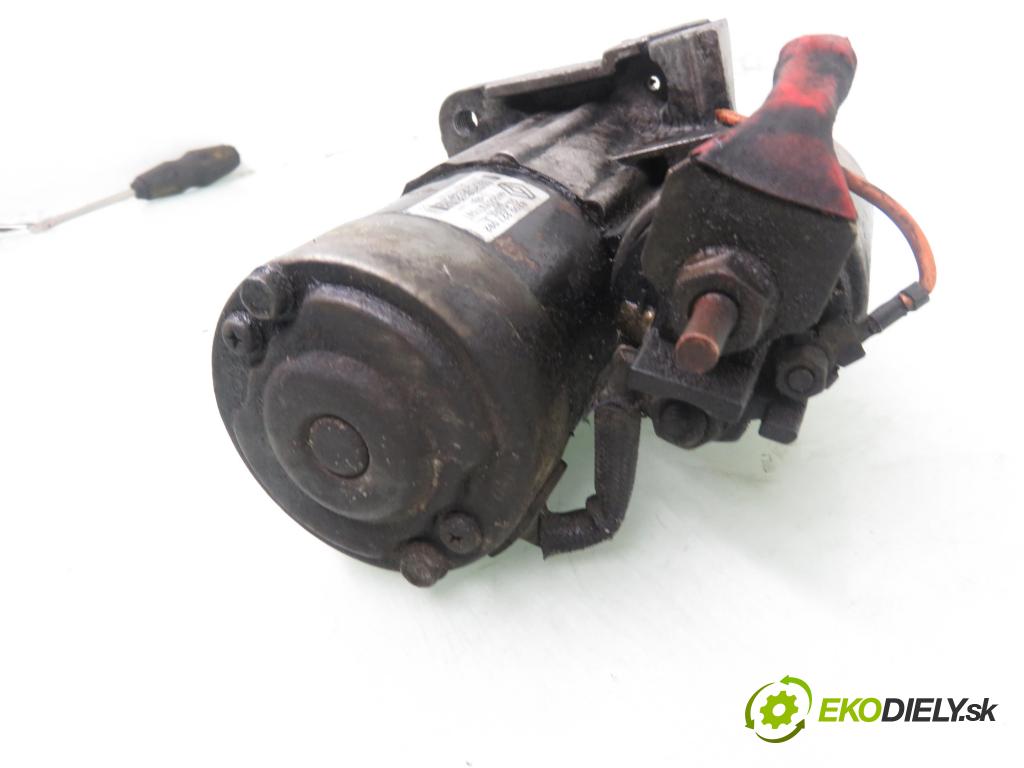 RENAULT MEGANE II (BM0/1_, CM0/1_) HB 2003 63,00 1.5 dCi 86 - K9K 724 1461,00 Štartér 8200227092 ; M000T91581 (Štartér)
