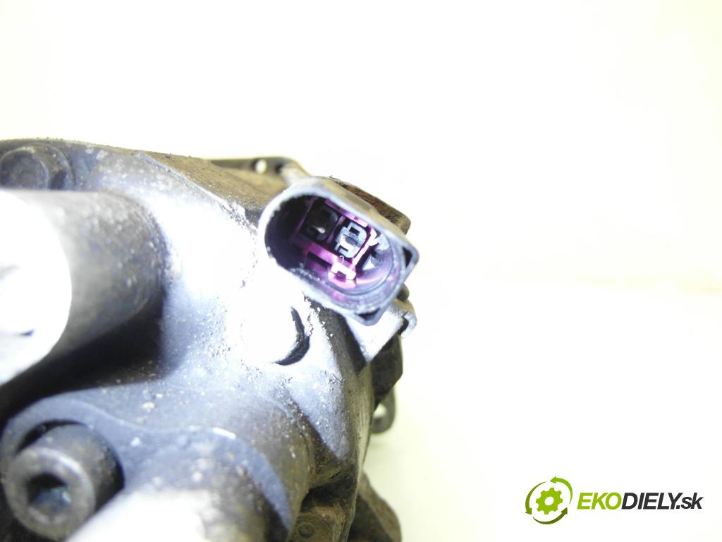 VW GOLF IV (1J1) HB 2000 66,00 1.9 TDI 90 - ALH 1896,00 KOMPRESOR: klimatizace 1J0820803F ; SD7V16 (Kompresor klimatizace)