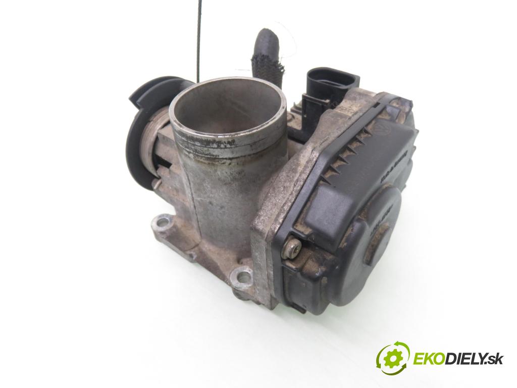 VW POLO (6N1) HB 1996 44,00 1.4 60 1390,00 Škrtiaca klapka 030133064D (Škrtiaca klapka)