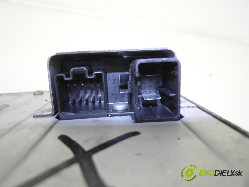 FIAT STILO (192_) HB 2004 76,00 1.6 16V 103 - 182 B6.000 1596,00 serv/podporovanie elektrické 00051723101 ; 50410134