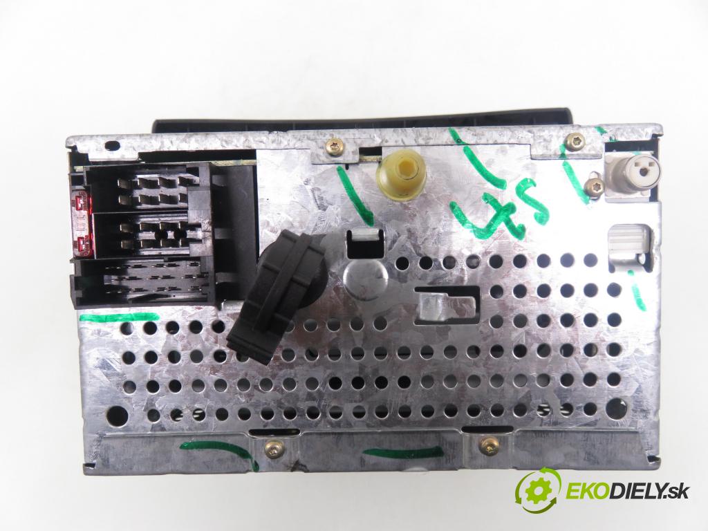 FIAT STILO (192_) HB 2004 76,00 1.6 16V 103 - 182 B6.000 1596,00 RADIO CD 735374218 ; 735374218