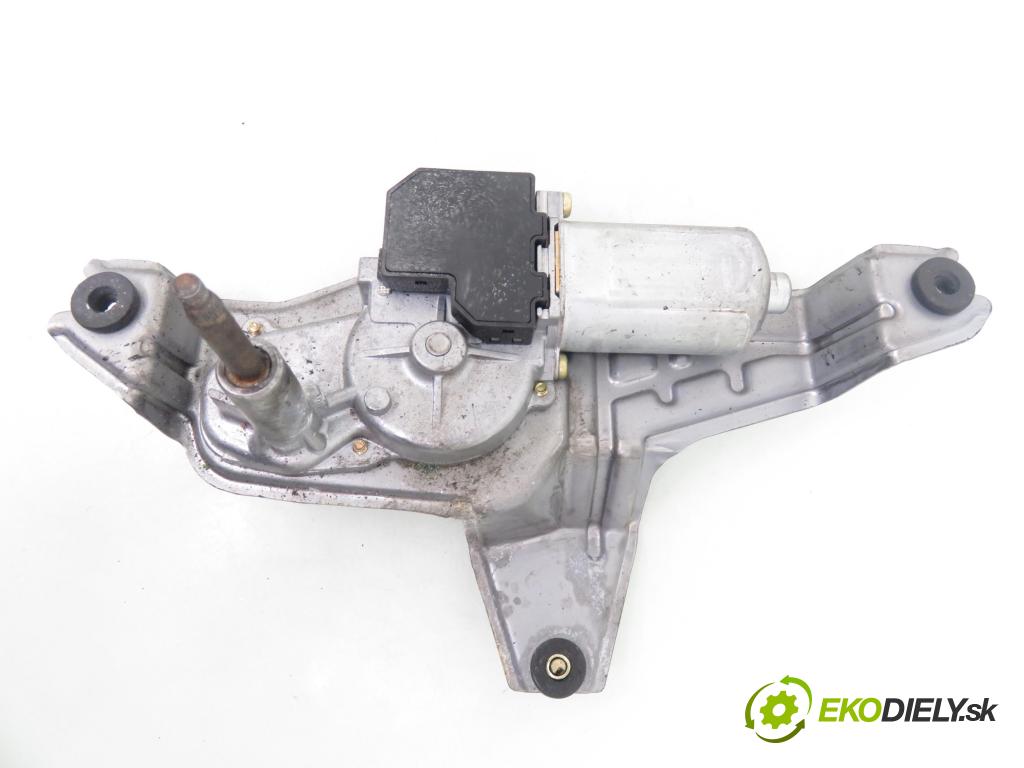 TOYOTA COROLLA kombi (_E12_) KOMBI 2004 81,00 1.6 VVT-i (ZZE121_) - 3ZZ-FE 1598,00 Motorček stierače zadné 8513013120 ; 1592004992