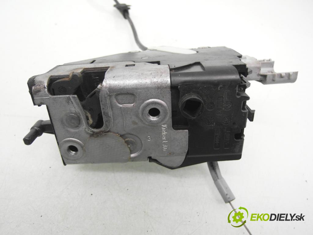 CITROEN C4 I (LC_) HB 2007 80,00 1.6 HDi 109 - 9HZ (DV6TED4) 1560,00 zámok 9681337180 ; 40717122