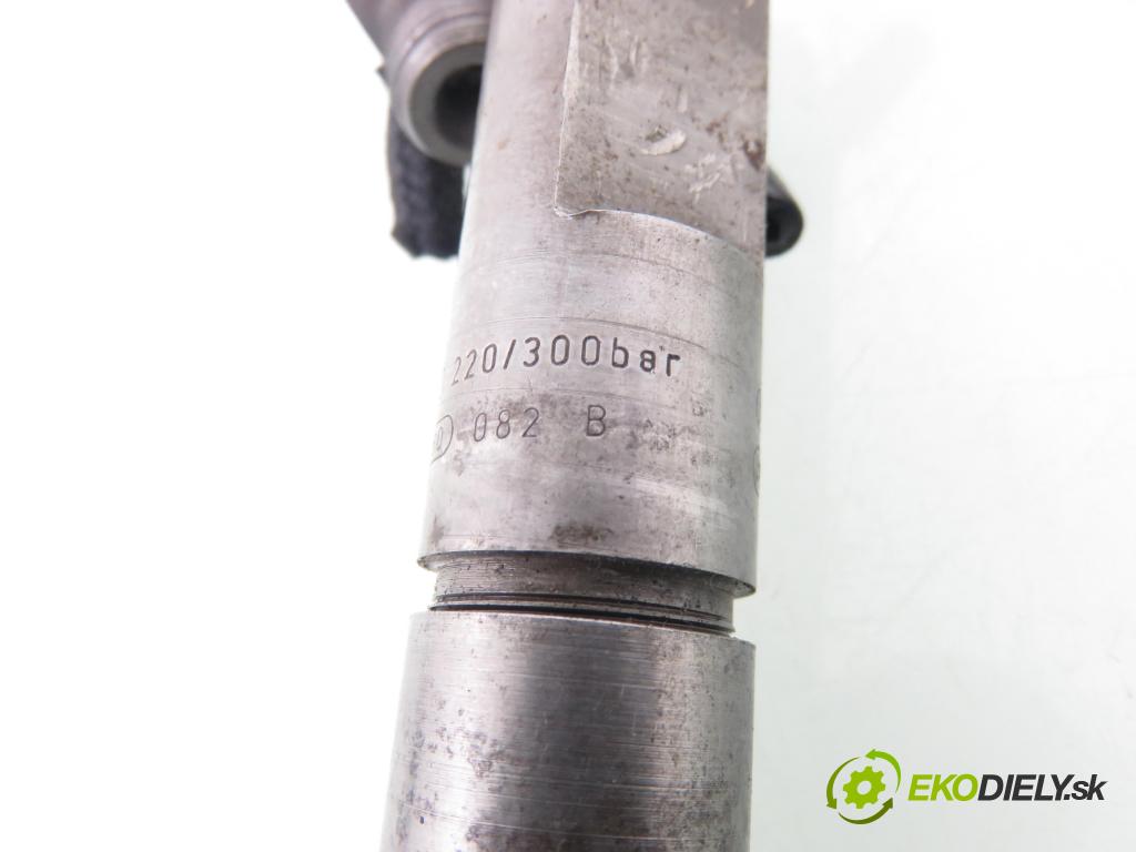 VW GOLF IV (1J1) HB 2000 66,00 1.9 TDI 90 - ALH 1896,00 Vstrekovacie ventily 028130202P ; 028130202Q ; 0432193696 (Vstrekovací ventil)