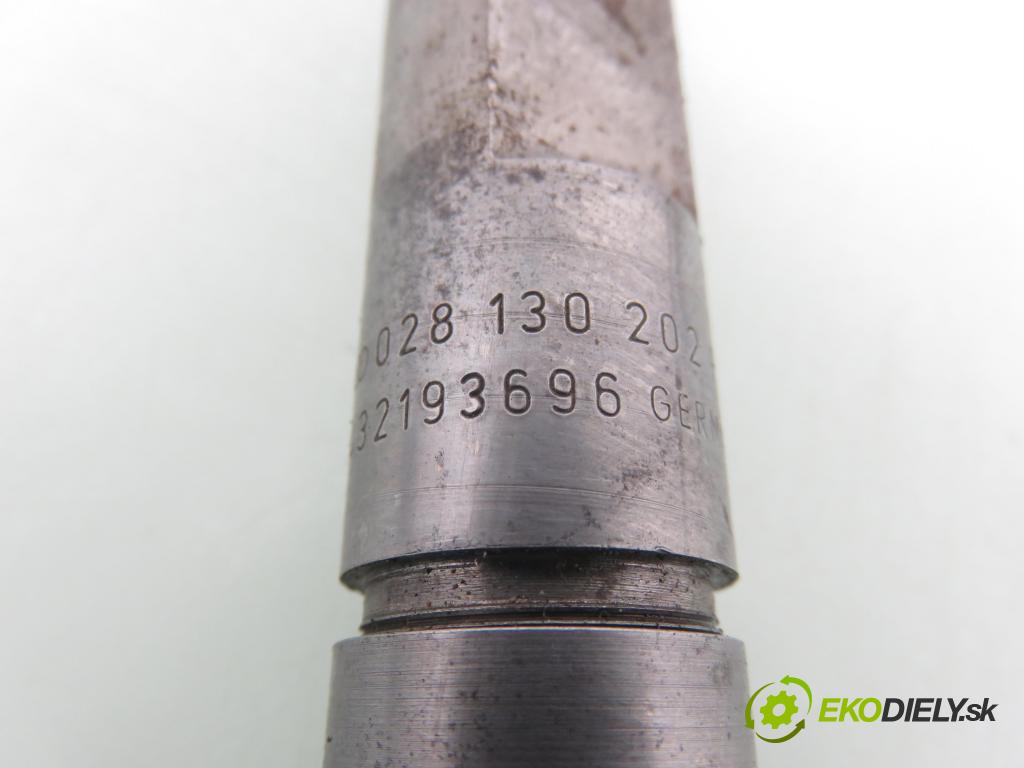 VW GOLF IV (1J1) HB 2000 66,00 1.9 TDI 90 - ALH 1896,00 Vstrekovacie ventily 028130202P ; 028130202Q ; 0432193696 (Vstrekovací ventil)
