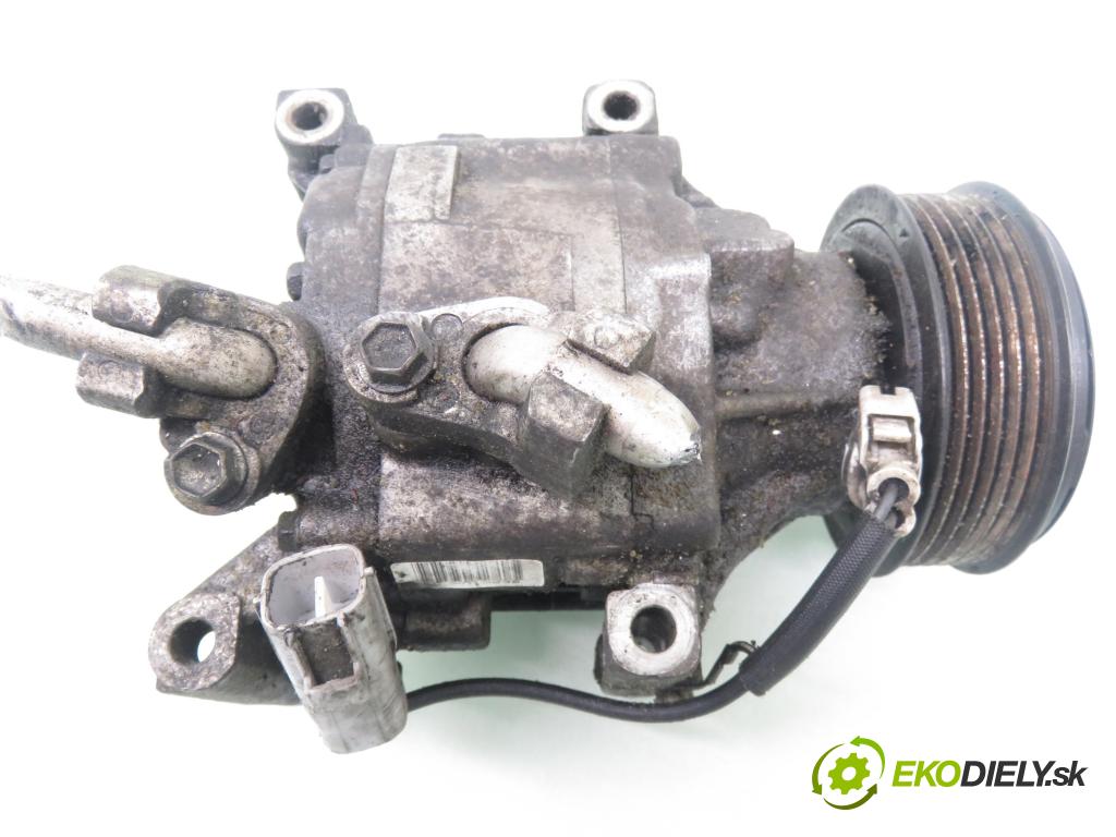 TOYOTA COROLLA kombi (_E12_) KOMBI 2004 81,00 1.6 VVT-i (ZZE121_) - 3ZZ-FE 1598,00 KOMPRESOR: klimatizácie 4472206364 (Kompresor klimatizácie)