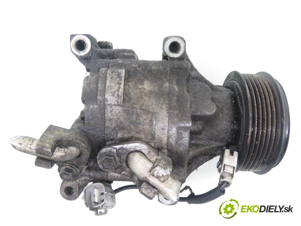 TOYOTA COROLLA kombi (_E12_) KOMBI 2004 81,00 1.6 VVT-i (ZZE121_) - 3ZZ-FE 1598,00 KOMPRESOR: klimatizácie 4472206364 (Kompresor klimatizácie)