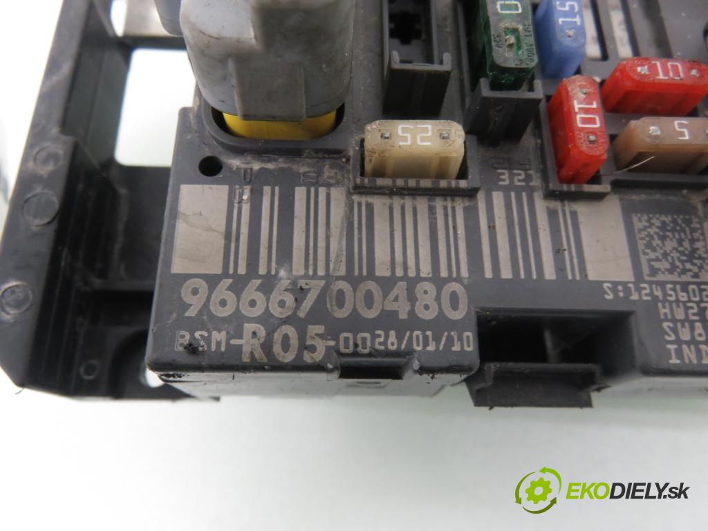CITROEN C4 I (LC_) HB 2010 88,00 1.6 VTi 120 - 5FW (EP6) 1598,00 MODUL BSM 9666700480