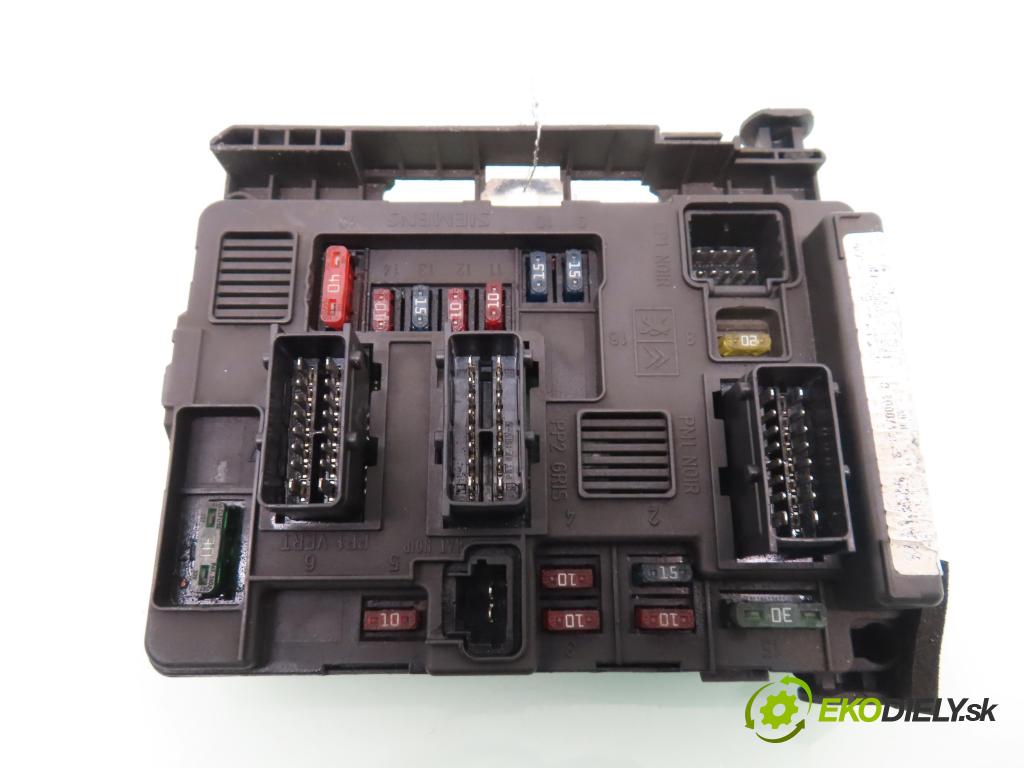 PEUGEOT 206 liftback (2A/C) HB 2001 440,00 1.1 i - HFX (TU1JP) 1124,00 MODUL BSM S118470002C