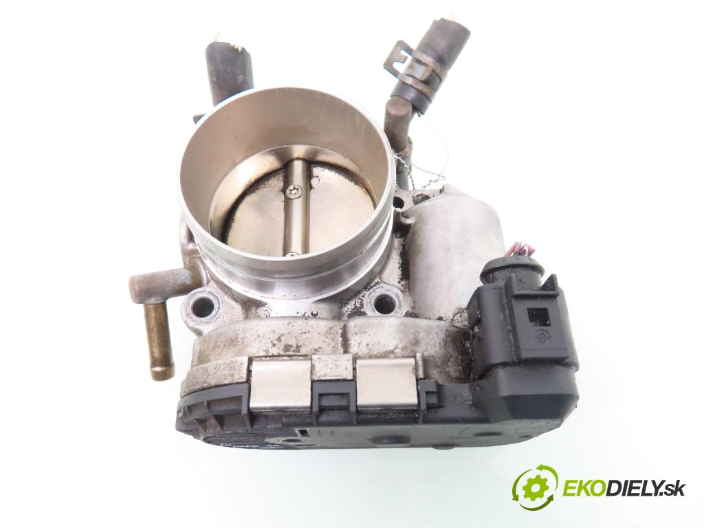 VW BORA (1J2) SEDAN 2002 85,00 2 - AQY 1984,00 Škrtiaca klapka 06A133062Q ; 0280750061 (Škrtiaca klapka)