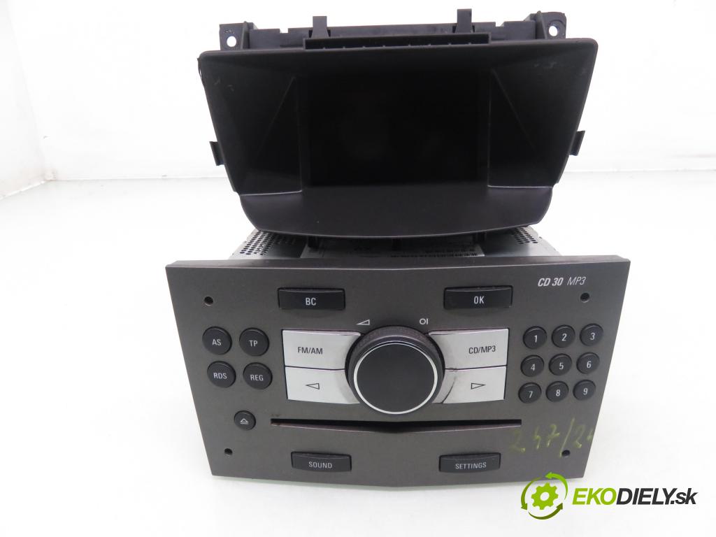 OPEL ZAFIRA B (A05) MINIVAN 2007 88,00 1.9 CDTI 8V 120 - Z 19 DT 1910,00 RADIO CD 13275077 ; 13255557 ; 497316088