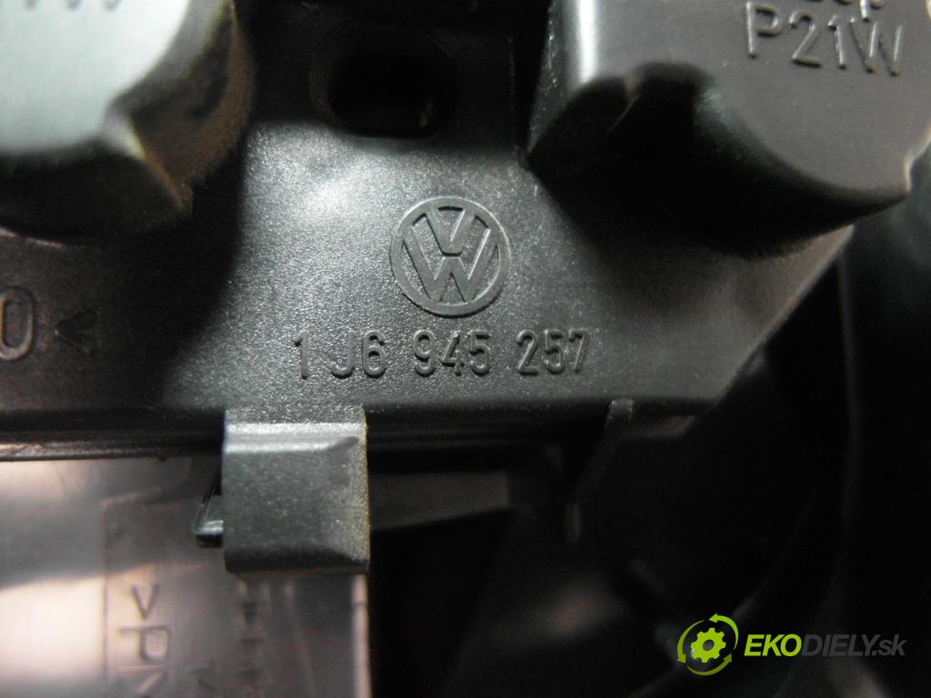 VW GOLF IV (1J1) HB 2000 66,00 1.9 TDI 90 - ALH 1896,00 světlo levé zadní 148185 ; 1J6945257