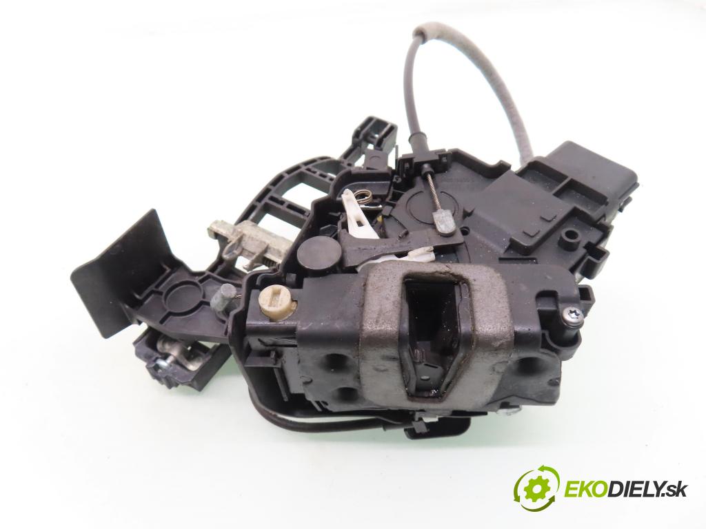 FORD S-MAX (WA6) MINIVAN 2008 103,00 2.0 TDCi - QXWB 1997,00 zámok 6M2AR26413BC
