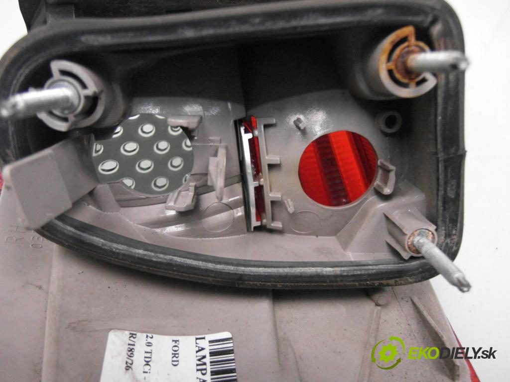 FORD MONDEO IV Turnier (BA7) KOMBI 2009 103,00 2.0 TDCi - QXBA 1997,00 Svetlo pravé zadné 7S7113404B ; 0374D