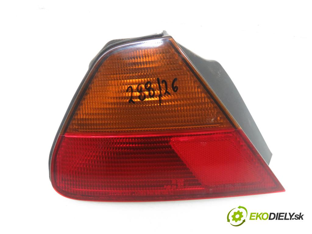 HONDA ACCORD VI coupe (CG) COUPE 1999 147,00 3.0 V6 (CG2) VTEC 200 - J30A1 2997,00 Svetlo ľavé zadné 2VA938864