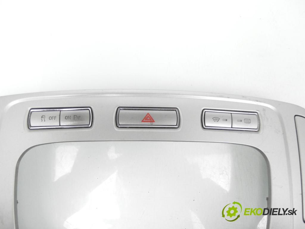 FORD MONDEO IV (BA7) LIFTBACK 2011 103,00 2.0 TDCi 140 - QXBA 1997,00 Panel kúrenia KLIMATRONIK 7S7T18C612AM