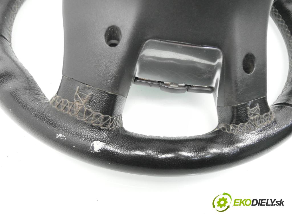 FORD MONDEO IV Turnier (BA7) KOMBI 2009 103,00 2.0 TDCi - QXBA 1997,00 Volant 6M2T14K147DH ; BAMPT11746 ; 6M2T14K147CJ (Volant)