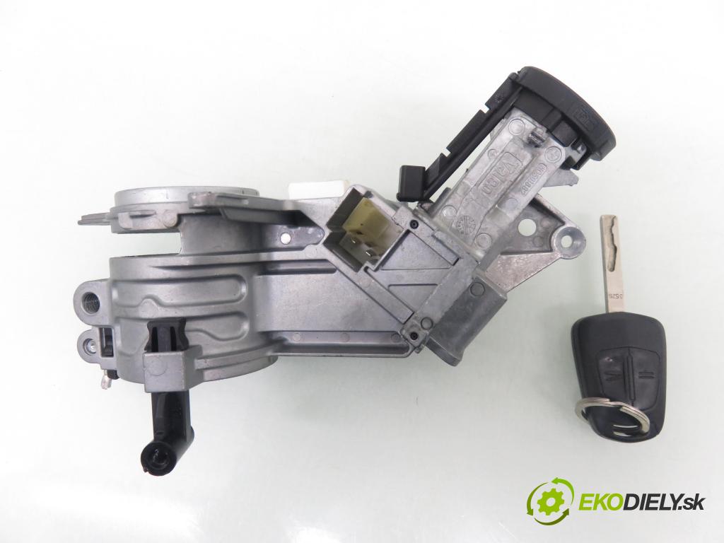 OPEL ASTRA H (A04) HB 2004 77,00 1.6 - Z 16 XEP 1598,00 spinačka / imobilizéra IMMO / Riadiaca jednotka 12230740 ; 13145036BR ; 13145017CD