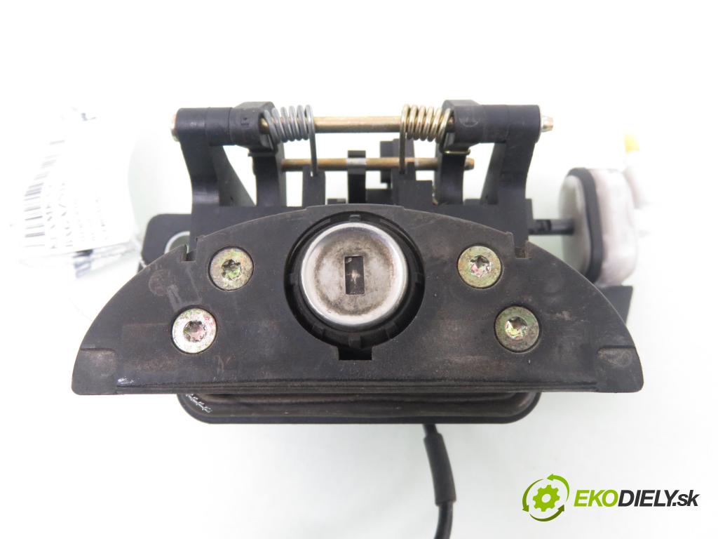 MERCEDES-BENZ KLASA A (W168) HB 2002 60,00 1.4 A 140 82 - M 166.940 1397,00 Kľučka dverí kufor A1687400193