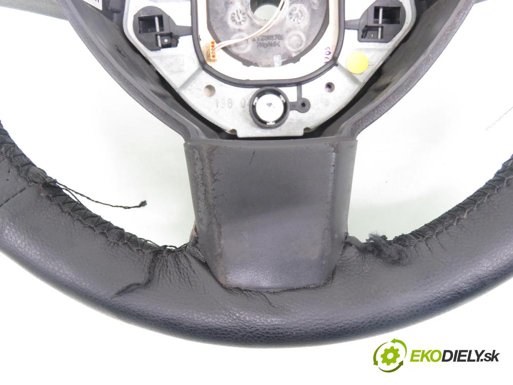 OPEL ASTRA H (A04) HB 2004 77,00 1.6 - Z 16 XEP 1598,00 Volant 13150288AH ; 453798480 ; 13168455 (Volant)