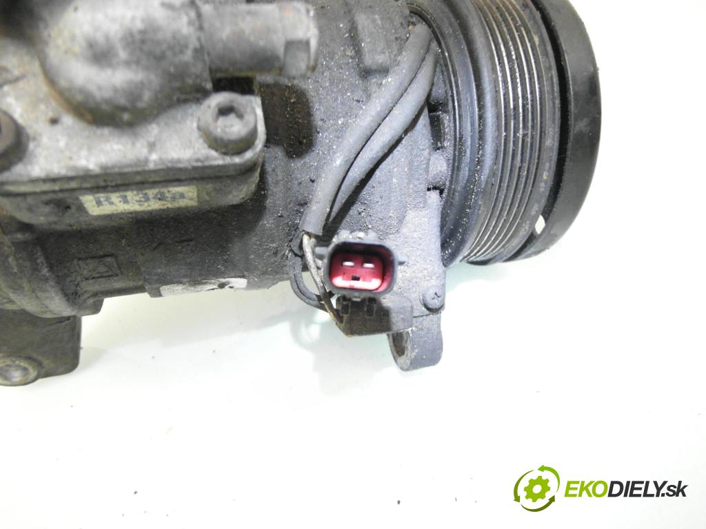 CHRYSLER VOYAGER / GRAND VOYAGER III (GS) MINIVAN 1996 128,00 3.3 Flexfuel - EGM 3301,00 KOMPRESOR: klimatizácie 10PA17J ; MC4472004213 (Kompresor klimatizácie)